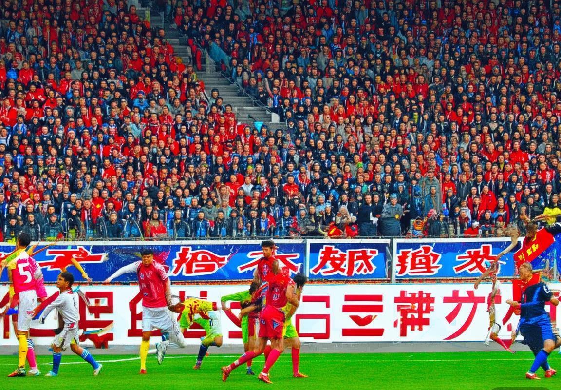 北京北体大VS华南虎：控球防守对决，战术智慧巅峰之战